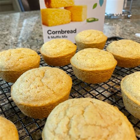 whole foods 365 corn bread